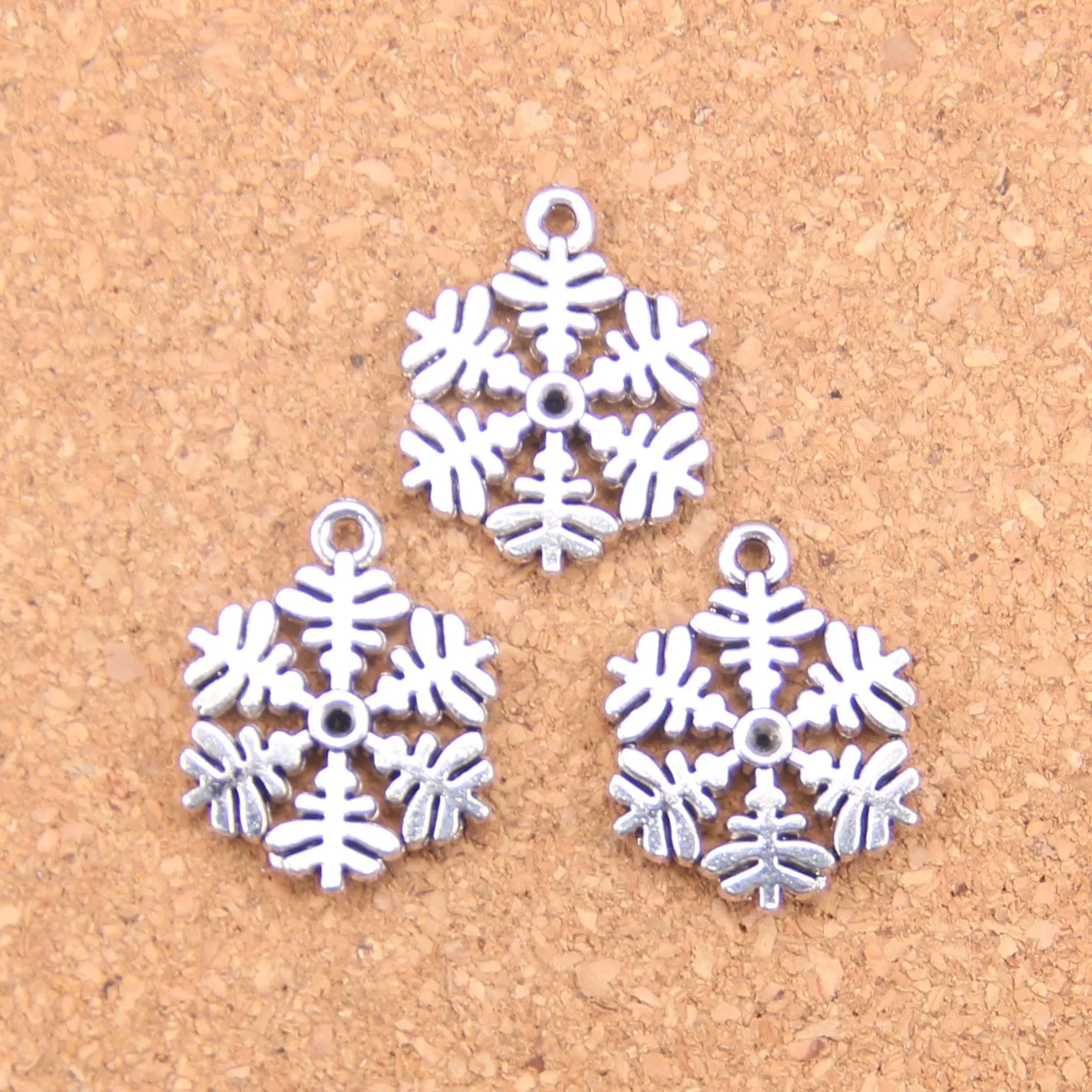 

45pcs Charms snowflake snow 20x23mm Antique Pendants,Vintage Tibetan Silver Jewelry,DIY for bracelet necklace