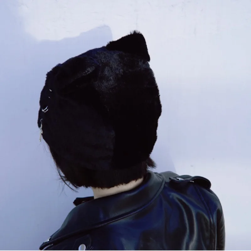 Берет с кошачьими ушками плюшевый черный осенне-зимний теплый Харадзюку панк