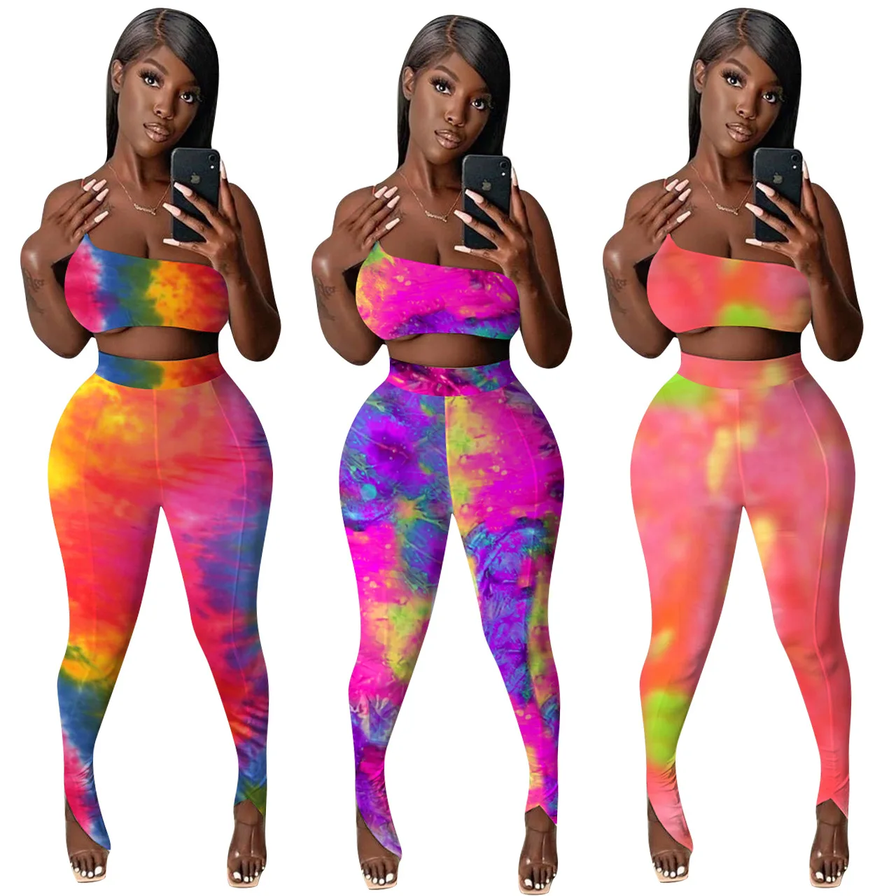 

Костюм спортивный женский из топа и леггинсов, с принтом