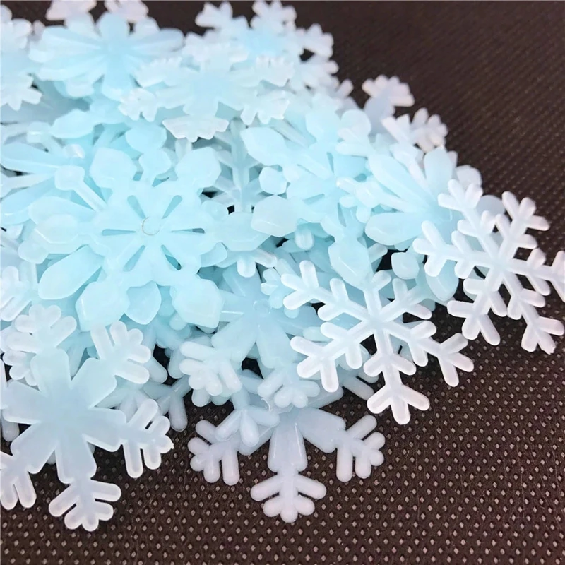 50PCS 3D Wall Stickers Snowflake Luminous Glow In The Dark Fluorescent Wall Stickers Kids Room living room Decal Christmas Decor