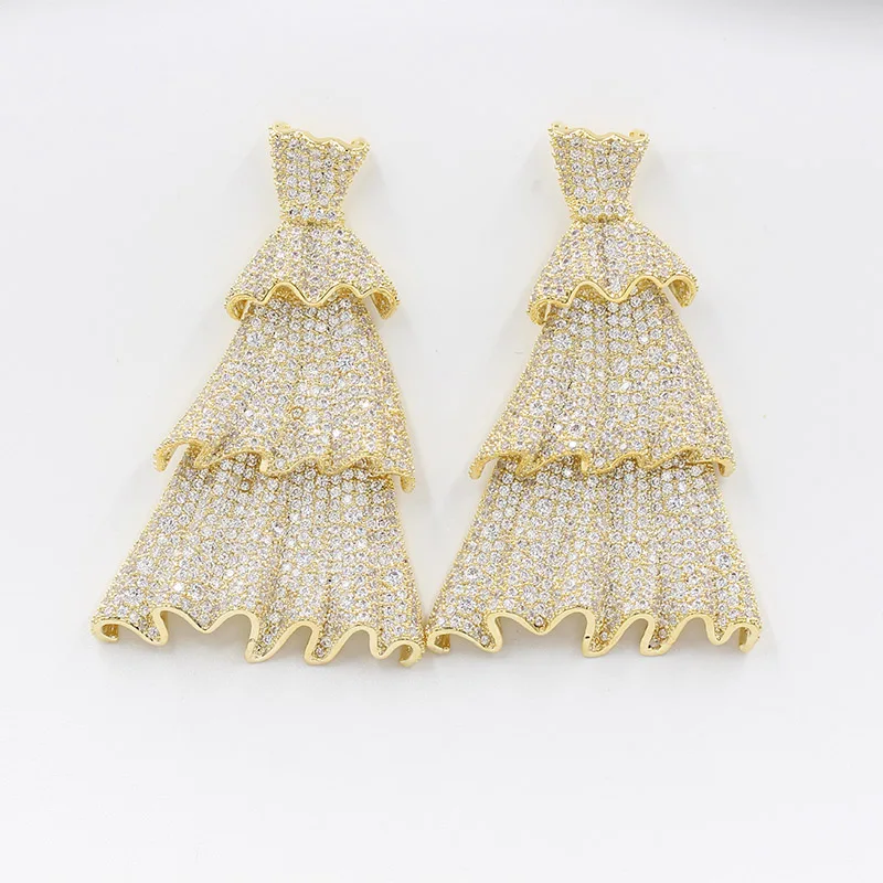 

Dubai 18-karat gold pendant earrings, rose gold tassel jewelry earrings, wedding party ladies elegant and beautiful accessories