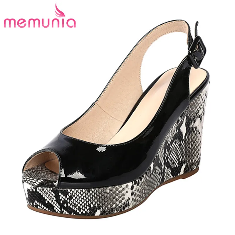 

MEMUNIA 2020 newest patent leather wedges platform shoes women sandals peep toe buckle summer sandals snake party shoes woman