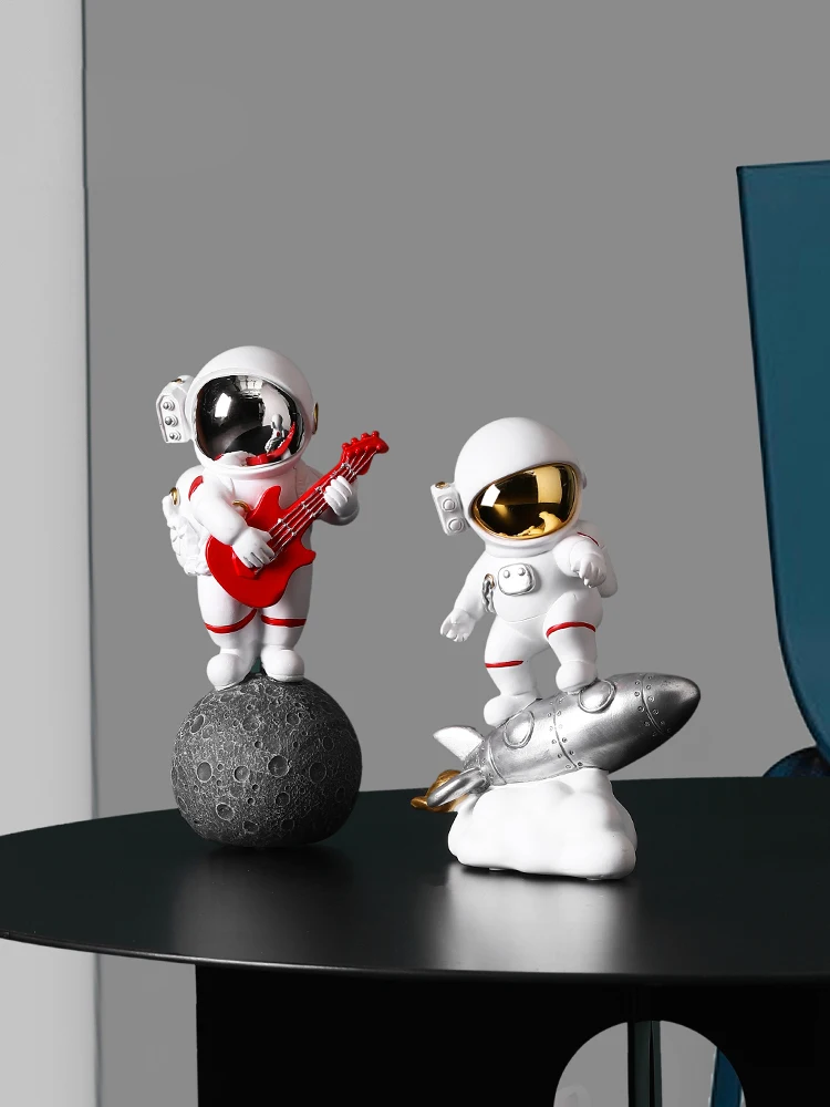 

Modern Music Astronaut Spaceman Miniature Figurines Resin Craft Desk Fairy Garden Furnishing Articles kawaii Home Decoration