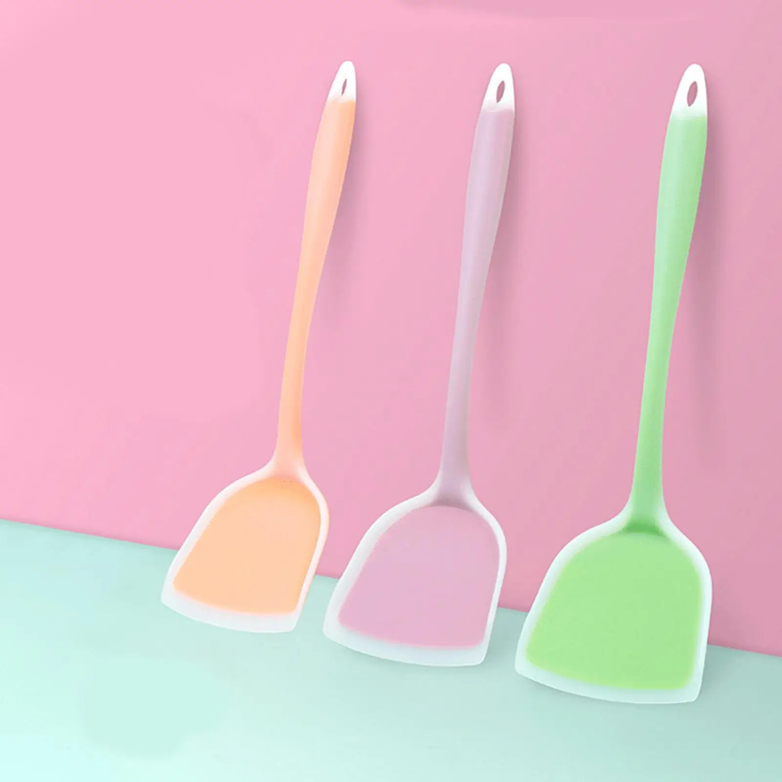 

Slotted Turner Heat Resistant Seamless One-Piece Food Grade Silicone Cooking Utensils Spatula for Kitchen