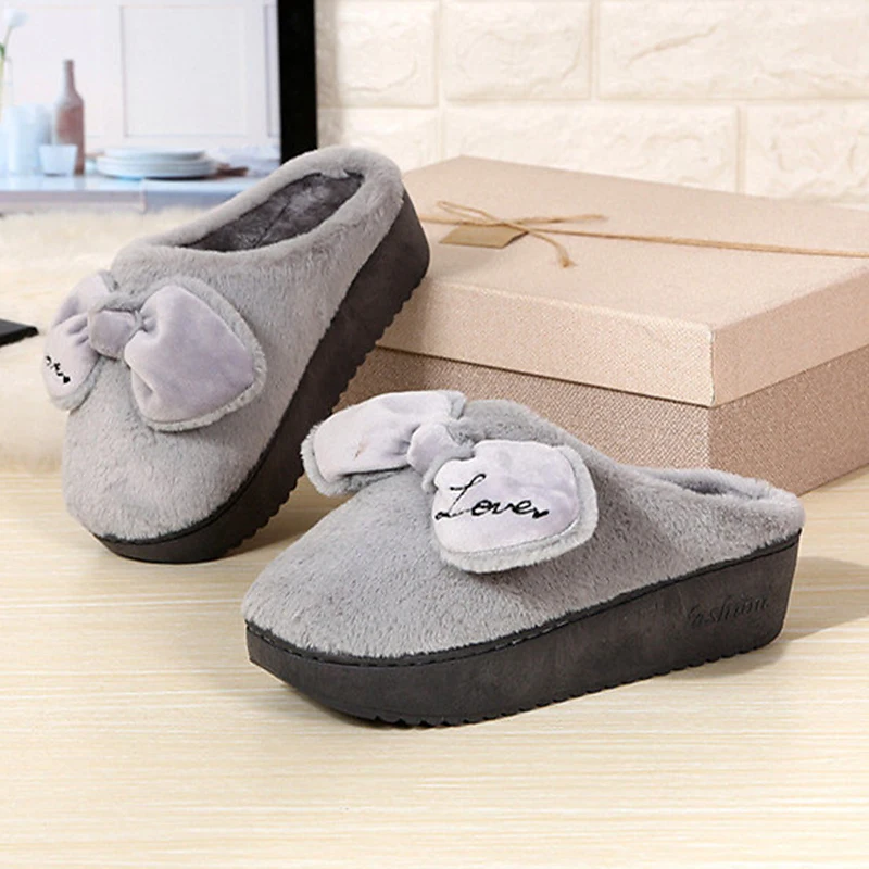 Женские зимние тапочки хлопковые на толстой подошве теплые с бантиком из