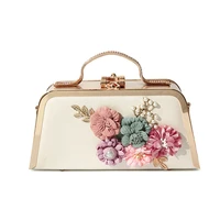new exquisite handmade flower versatile womens shoulder bag box portable small square handbag female beaded pearl evening bag