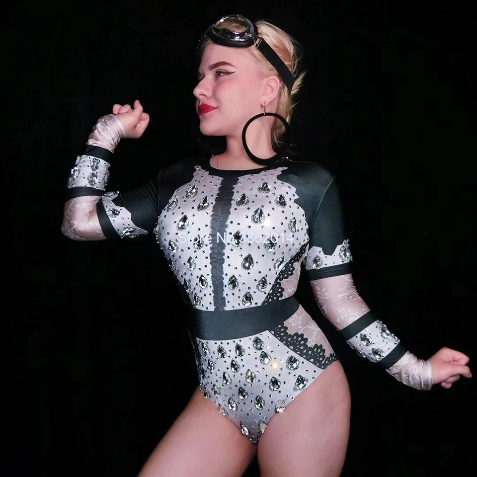 Боди женское блестящее с большими серебряными кристаллами|Танцевальный костюм
