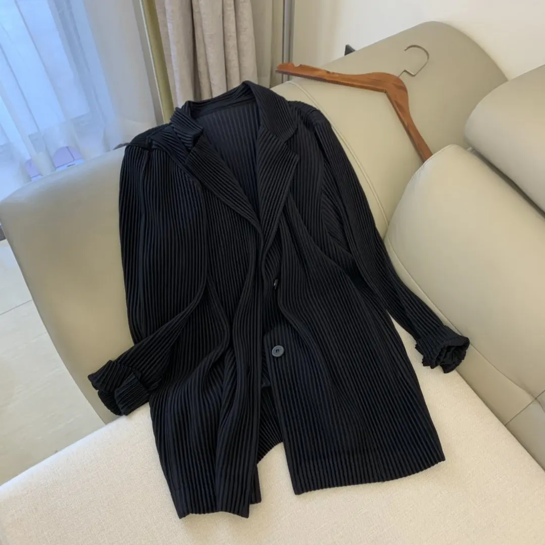 

high ladies 2023 new quality fashion long sleeve lapel solid color pleated long coat 0928