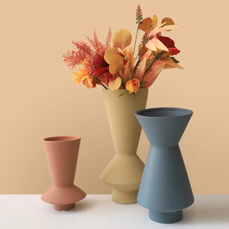 

Nordic Morandi Color Texture Frosted Ceramic Geometric Vase Villa Living Room Crafts Vase Designer Furnishing Decoration
