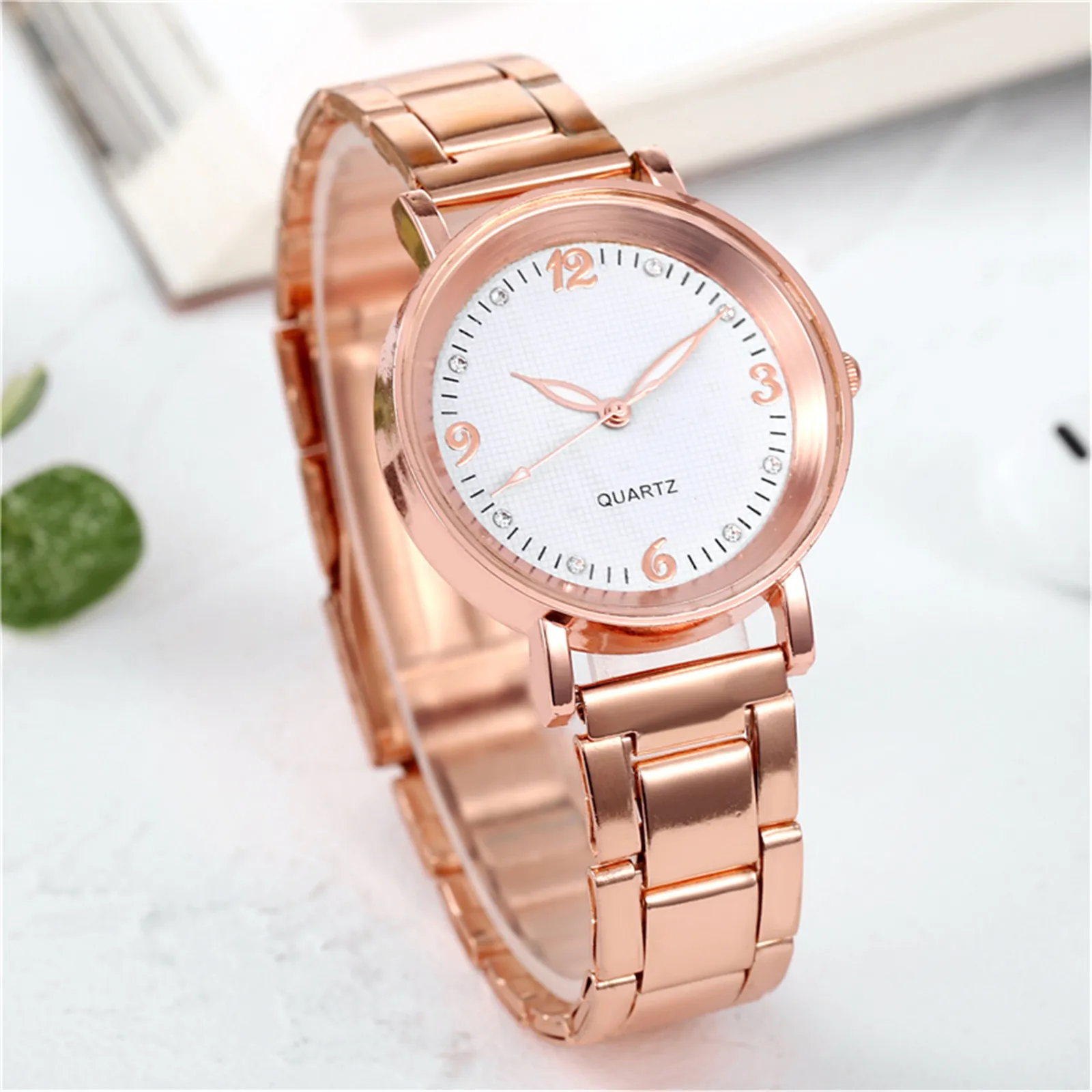 

Popular Women Casual Net With Stars Decoration Watch Ladies Fashion Wild Belt Watch Stainless Steel Wristwatch Zegarek Damski