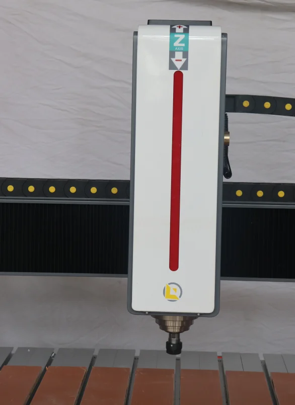 Мини фрезерный станок с ЧПУ маршрутизатор 6060 6090 6012 9012 9015 2.2KW 4 оси для