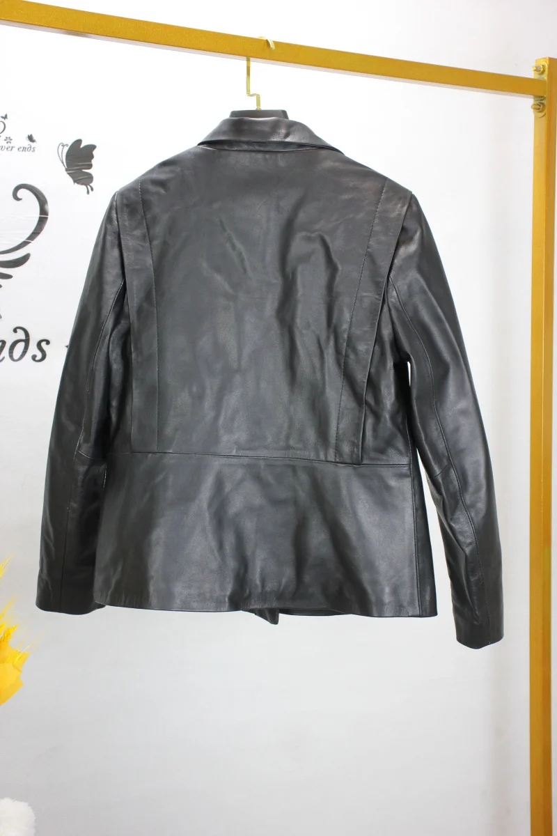 Пиджак женский из натуральной кожи на пуговицах демисезонный | Женская одежда