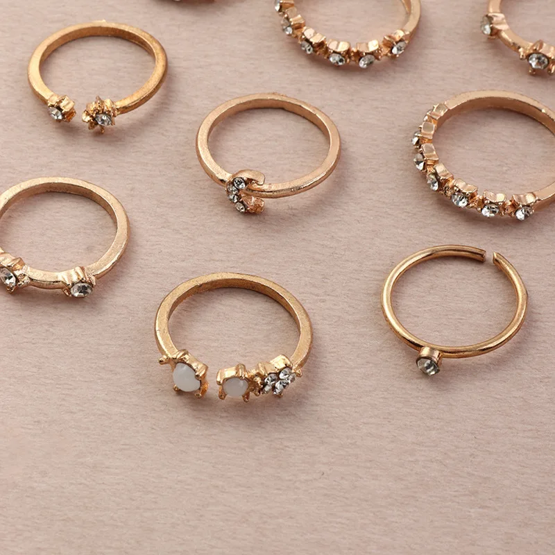 

9pcs/set Vintage Bohemia Gold Color Zircon Moon Star Heart Butterfly Rings Set for Women Finger Rings Set Jewelry Gift for Women