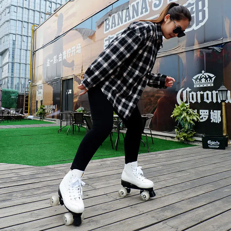 Роликовые коньки двухстрочные для женщин и взрослых светодиодный 4 колесный