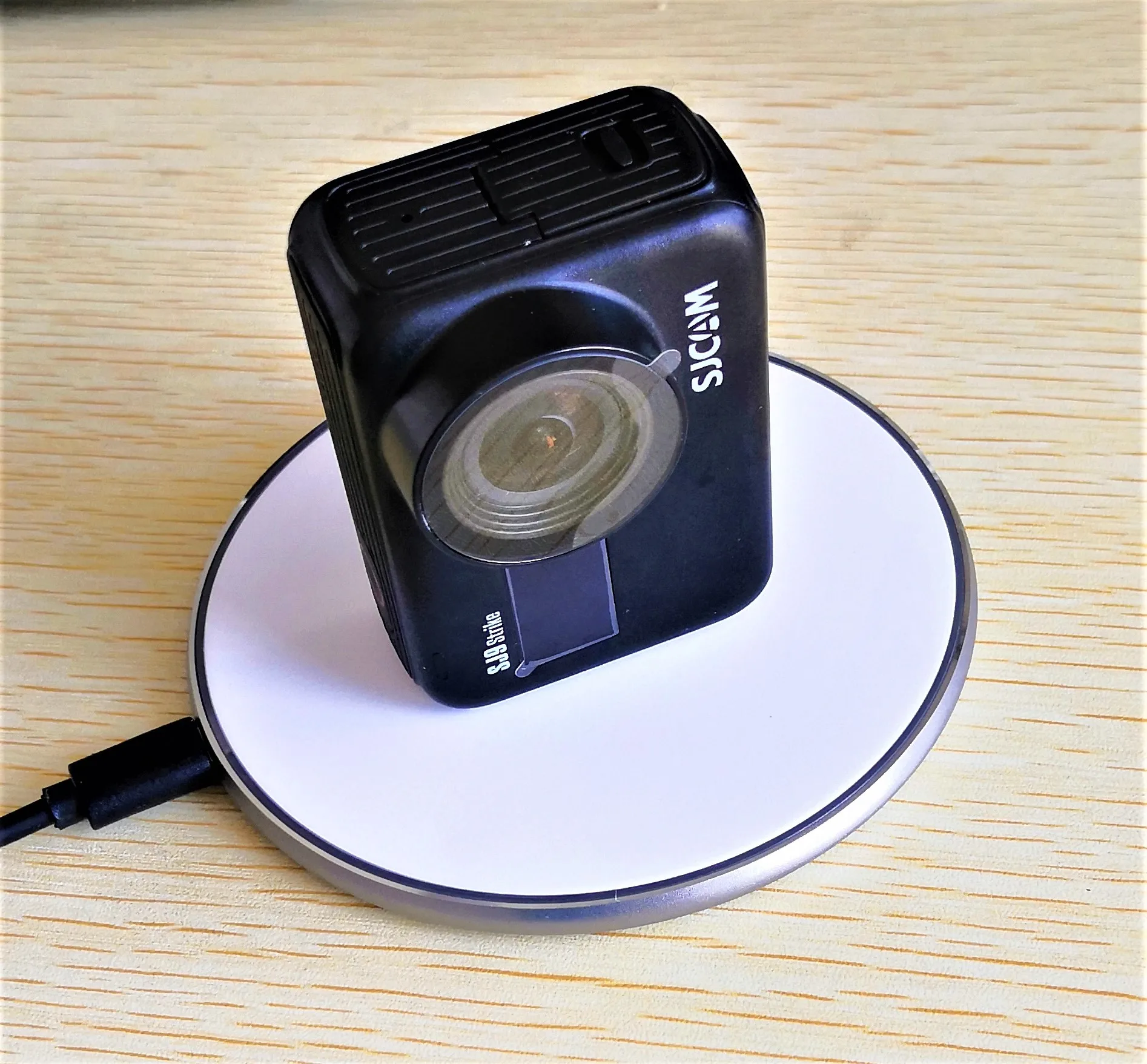 Беспроводное зарядное устройство 10 Вт быстрая Беспроводная зарядная площадка Qi