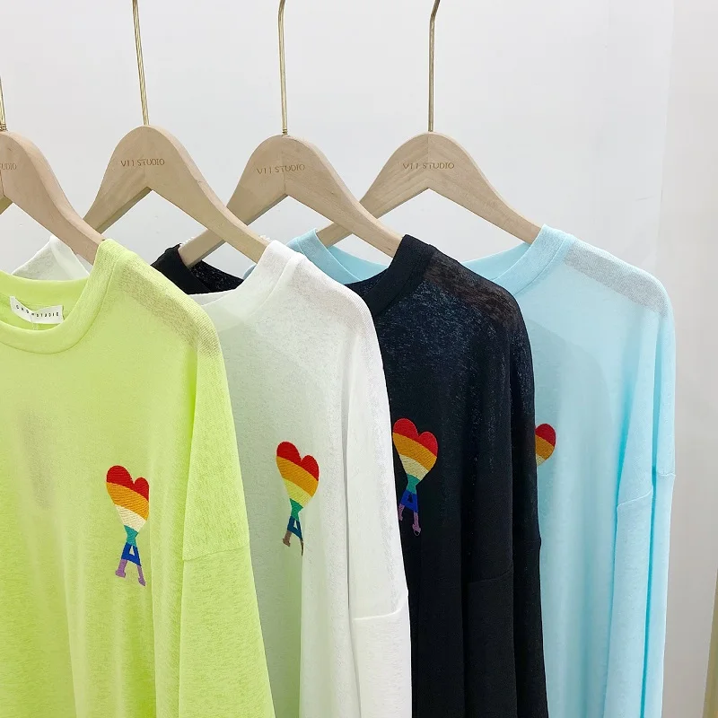 

2021 Spring And Summer New AMI Female Embroidery Simple Joker Round Collar Loose Sunblock Blouse Female Long-Sleeved T-Shirt