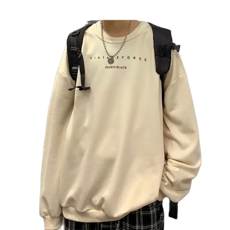 

Hoodies & Sweatshirts