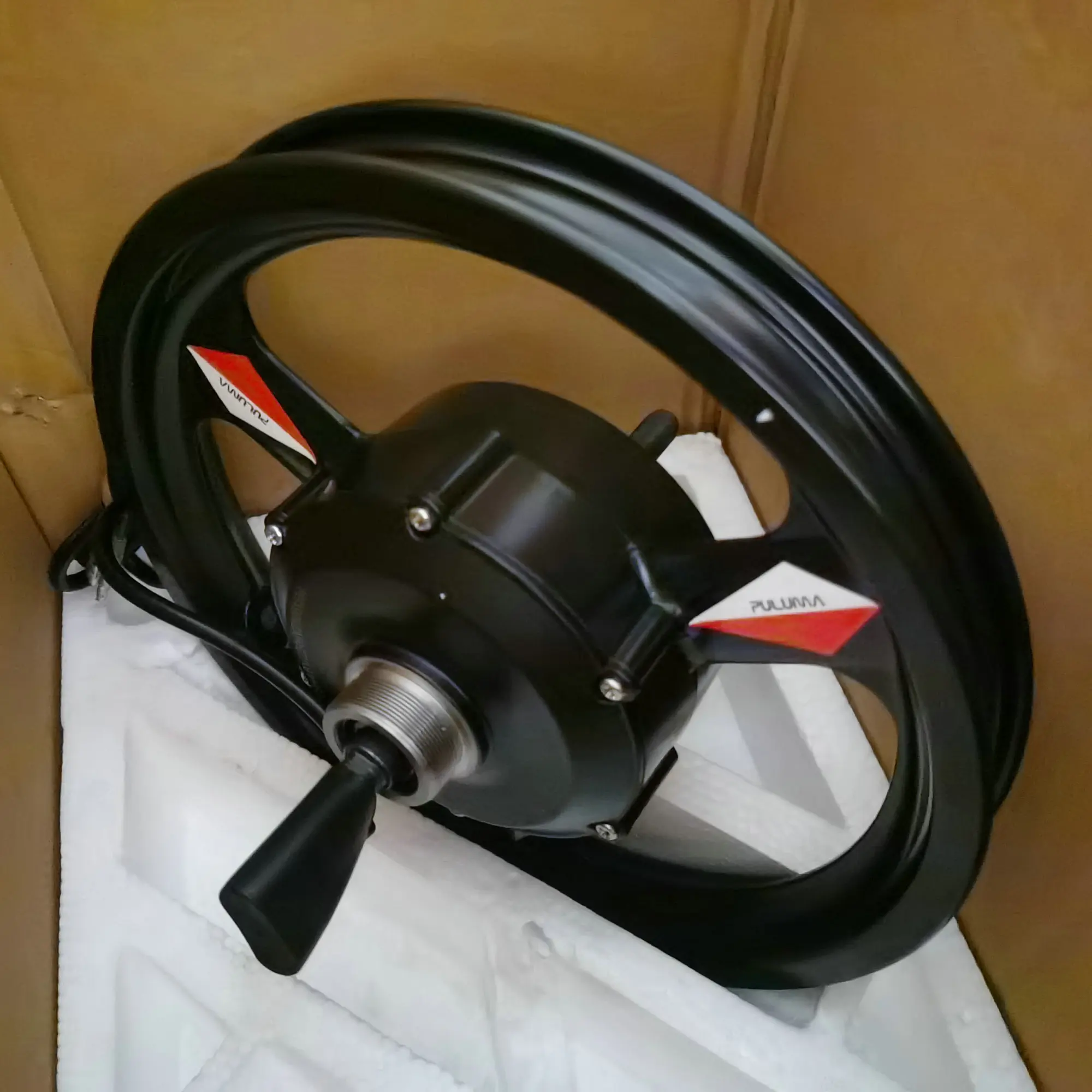 Заднее колесо и двигатель ступицы 24v36v48v250w в одном 14 дюймовом дисковом тормозе с