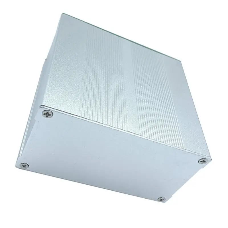 

C1FB 10Mhz OCXO Benchmark Frequency Divider 8 Port Output Distribution Amplifier