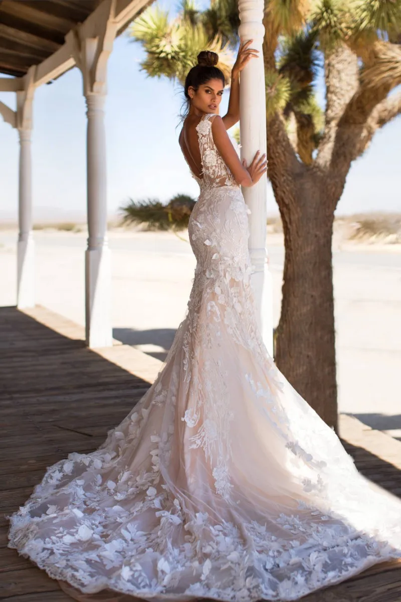 

Blush Mermaid Wedding Dress Sheer Neck Lace Applique Bridal Gowns Bakless Beaded Vestido de novia Sweep Train