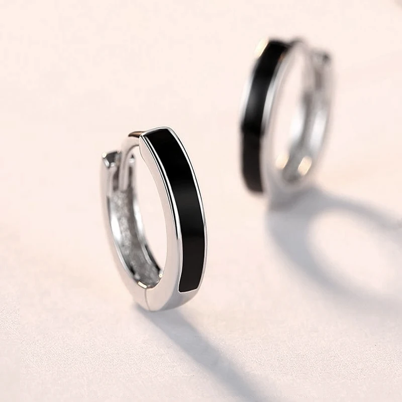 Серьги-кольца женские круглые из серебра 925 пробы с фианитом | Украшения и