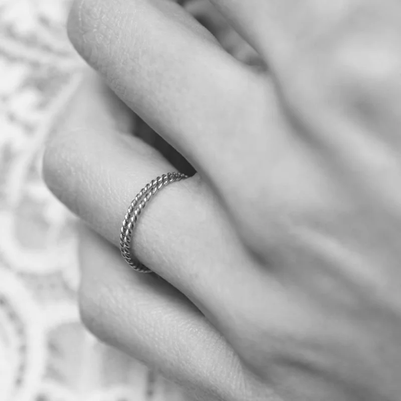 Vnox шикарный витая веревка тонкий кольцо для женщин нержавеющая сталь металл