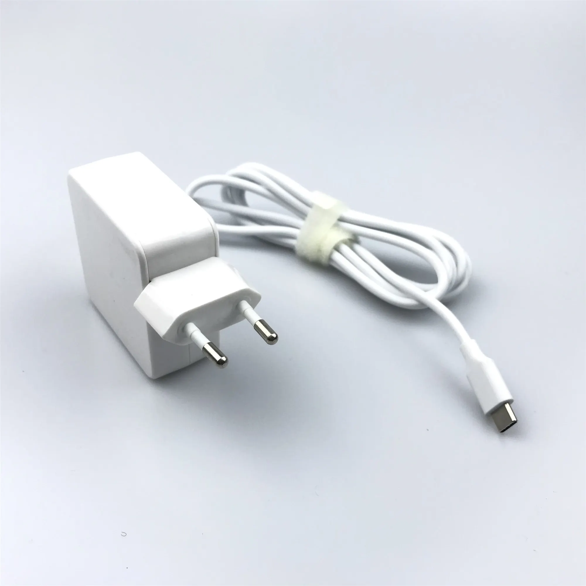 Адаптер для ноутбука с интерфейсом USB Type-C 45 Вт MacBook Pro/Air 2018 iPad Pro Samsung Chromebook Pro/Plus S10/S9