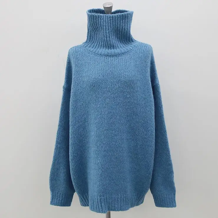 

South Korea's long loose languid is lazy in blue sweater turtleneck sweater knitting female thickening coat