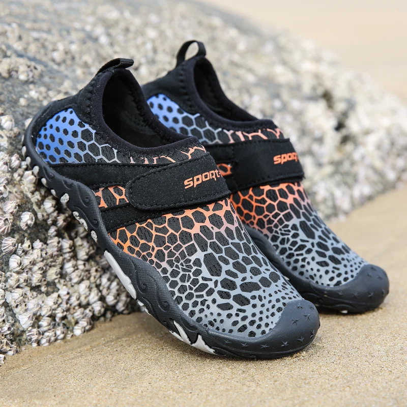 

Boys Girls Quick-Dry Upstream Seaside Wading Shoes Soft Breathable Childrens Barefoot Beach Water Shoe Non Slip Surfing Shoes
