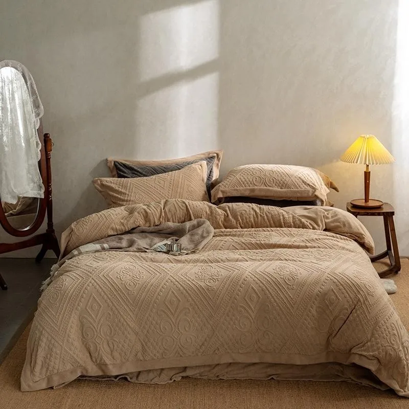 

Набор роскошных бархатных пододеяльников с резным узором, комплект из 4 предметов, ультрамягкое плюшевое одеяло, теплое Фланелевое постель...