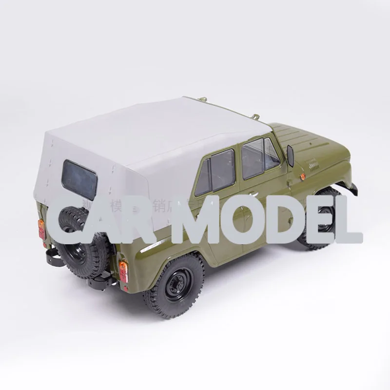 1:18 Масштаб сплава игрушечных транспортных средств России UAZ-469 SUV PUBG автомобиль модель детских игрушечных автомобилей авторизованный игрушки для детей