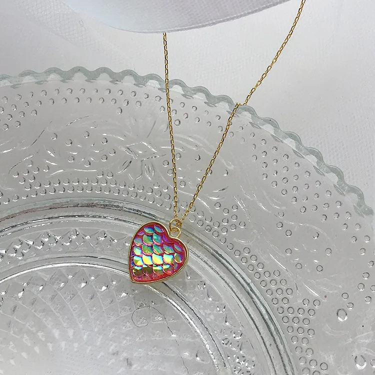 

Женское ожерелье из серебра 925 пробы в форме сердца