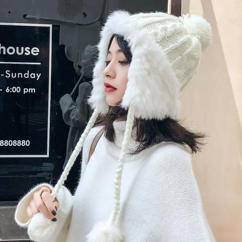 Зимние шапки для женщин толстые теплые вязаные Gorros женские милые белые шарики наушники шапки Белые зимние женские шапки и шапочки - Цвет: Color 1