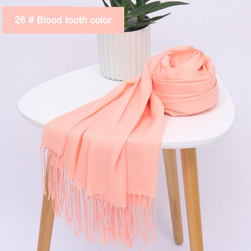 26 Blood tooth color Женские однотонные хлопковые шарфы с кисточкой женские зимние тонкие весенний шарф летние роскошные женские шали теплые шарфы для женщин - Цвет: 26 Blood tooth color