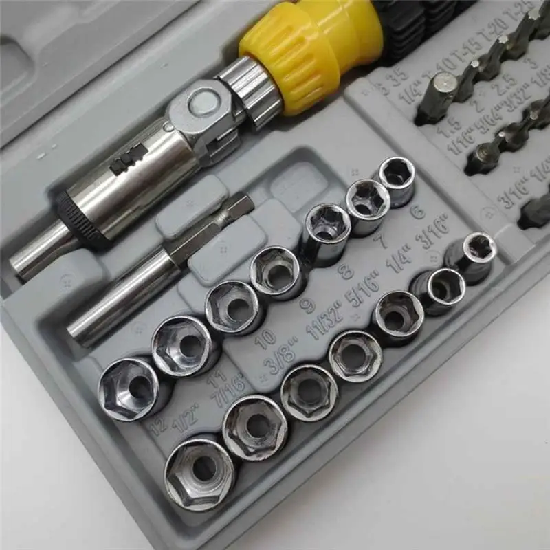 

Car Repair Cr-V Hand Tool With Reversible Ratchet Screwdriver Spanner Socket Bit Combination Kit Auto Accessories