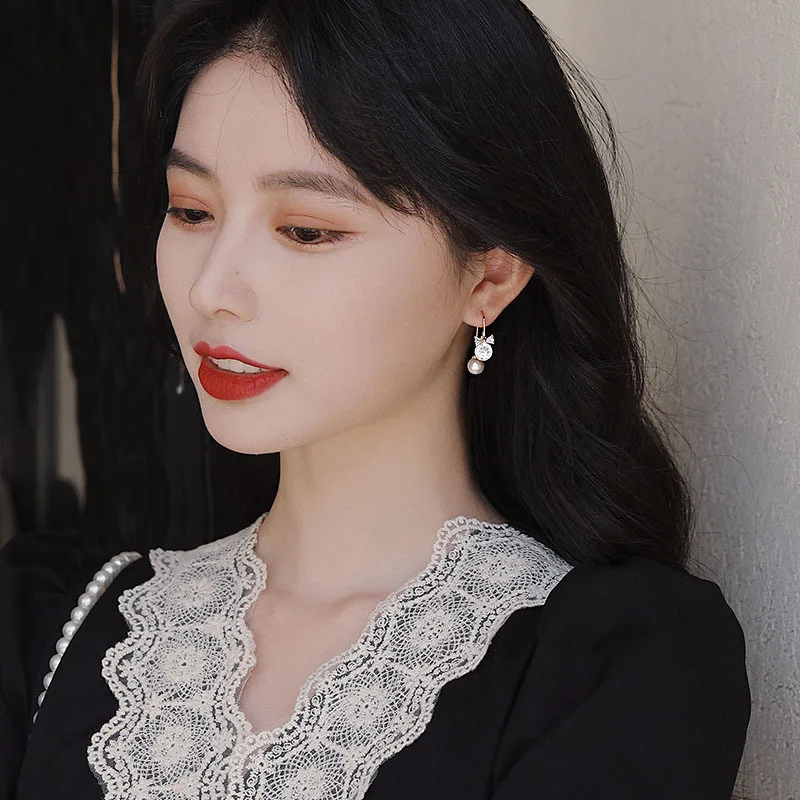 

2021 Fashion Pearl Dangle Earrings Sexy Shiny Crystal Diamond Earrings For Women's Wedding Engagement Jewelry Accessories