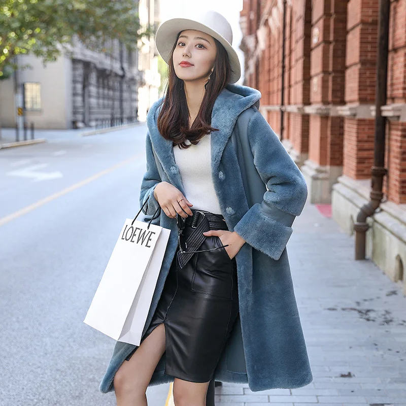 

Thicken Winter Women New Fashion Warm Hooded Shorn sheepskin Covered button High quality Female Real leather coat CY642