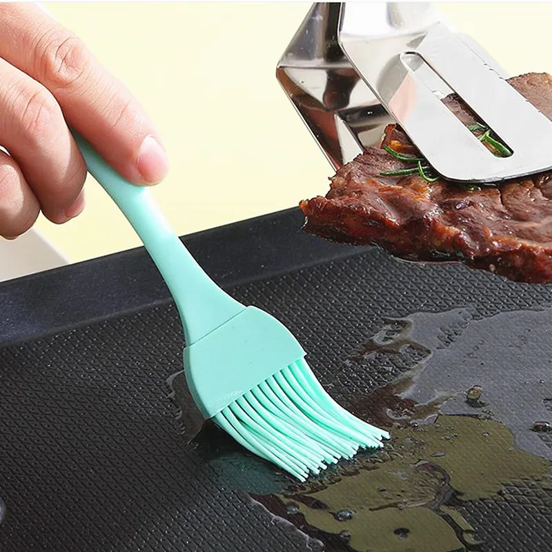 Щетка для барбекю силиконовая с матовой ручкой 1 шт. |