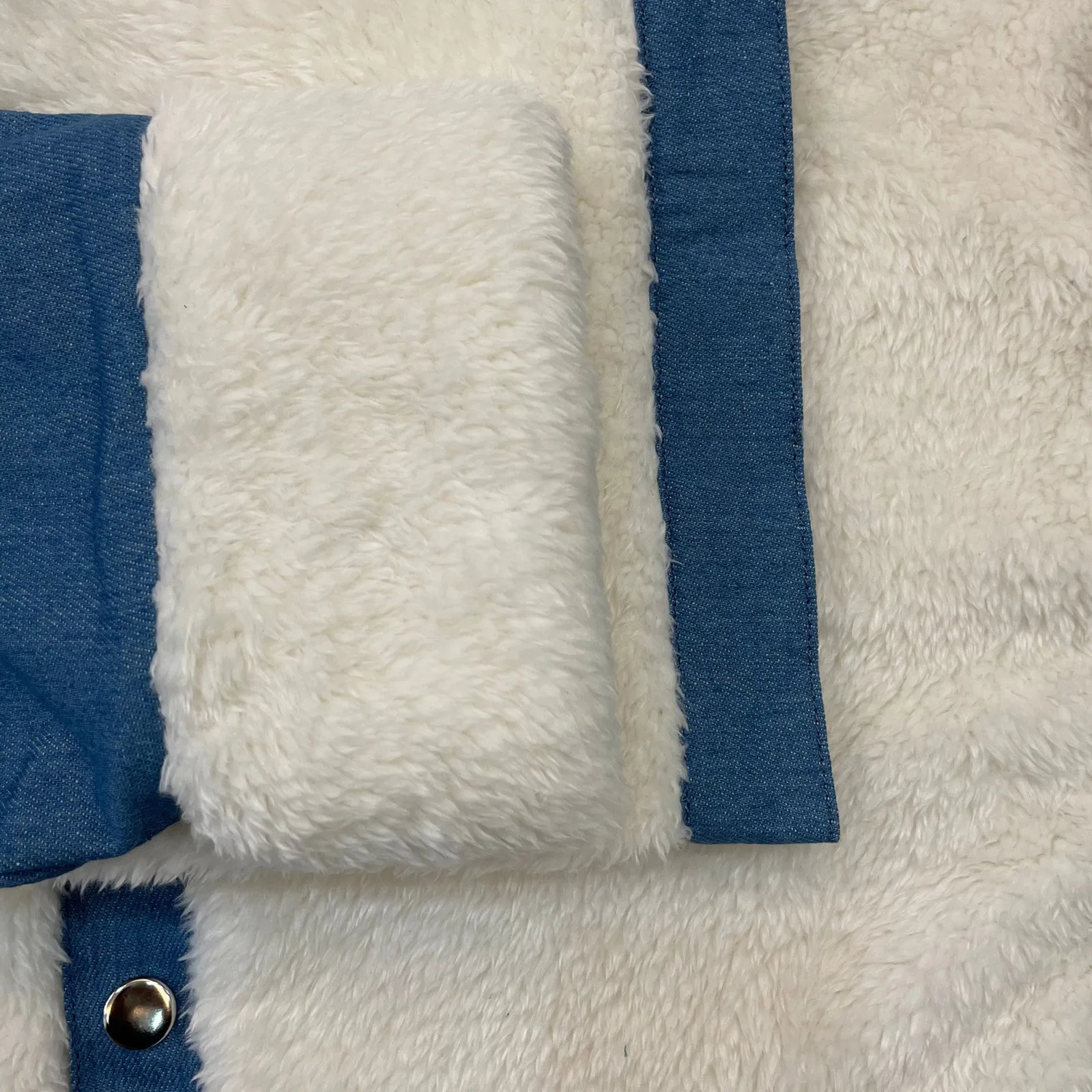 

Denim Jacket Women Fashion Winter Jean Jacket Female Casual Plush Warm Patchwork Cardigan Streewear Outerwear Denim Jacket Coat