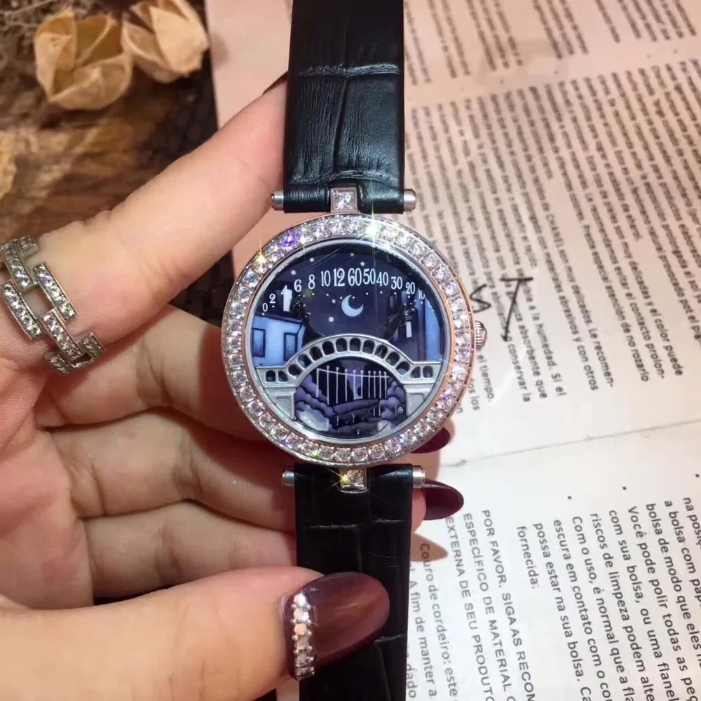 Брендовые часы с ремешком из натуральной кожи для влюбленных Невысокий