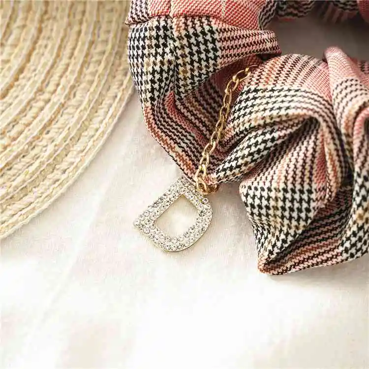 Новая Весенняя коллекция 2020 года. Популярная женская клетчатая цепочка в форме