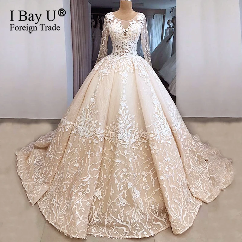 Gorgeous Lace Appliques Luxury Ball Gown Wedding Dress 2020 Sexy Scoop Neck Long Sleeve Princess Bride Gown Vestido De Noiva