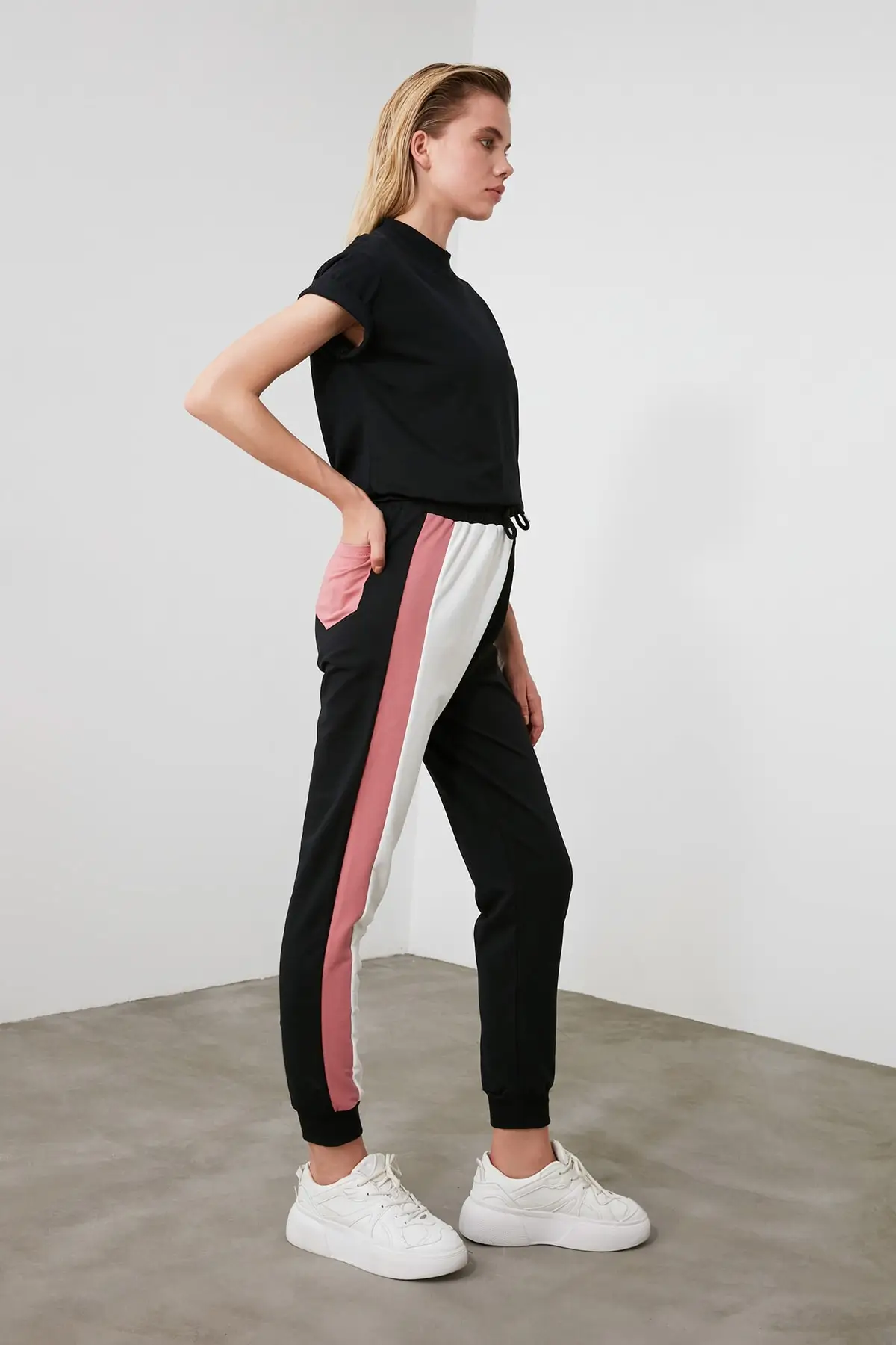 Трендовые трикотажные спортивные штаны TWOSS20EA0020 | Спорт и развлечения