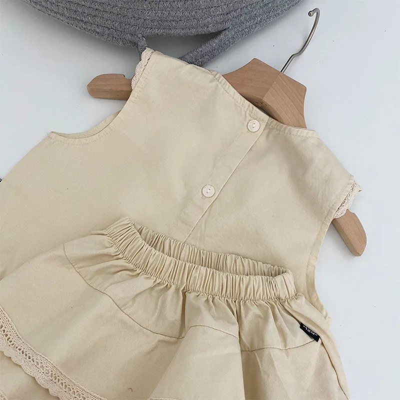 

Ins Baby Girl Clothes Set Baby Girl Clothing Set Lace Princess Kids Girls Outfits Sleeveless Shirt + Shorts Toddler Girl Clothes