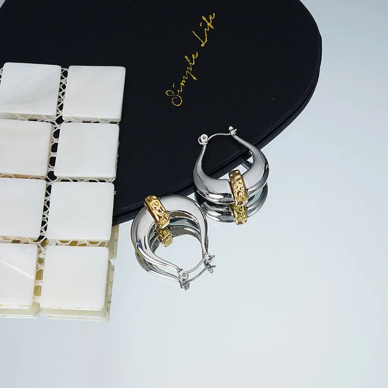 Золотые и серебряные двухцветные серьги-кольца для женщин уникальные