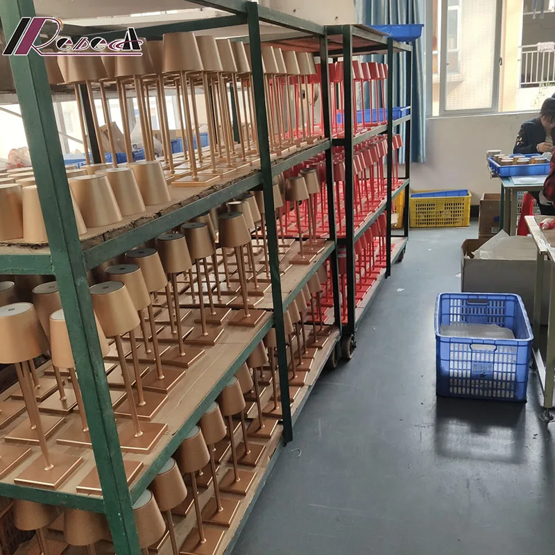 

China table lamp factory direct sell LED Lighting touch dimmer desk lamp decorative led table light 5200mAn waterproof outside