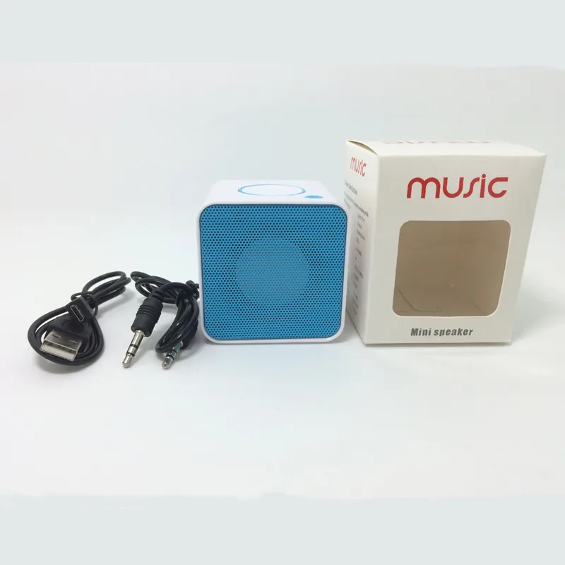 Фото Мини портативная беспроводная колонка со встроенным сабвуфером и поддержкой Bluetooth AUX USB TF карт - звуковая бомба Мини портативная беспроводная колонка со встроенным сабвуфером и поддержкой Bluetooth AUX USB TF карт - звуковая бомба