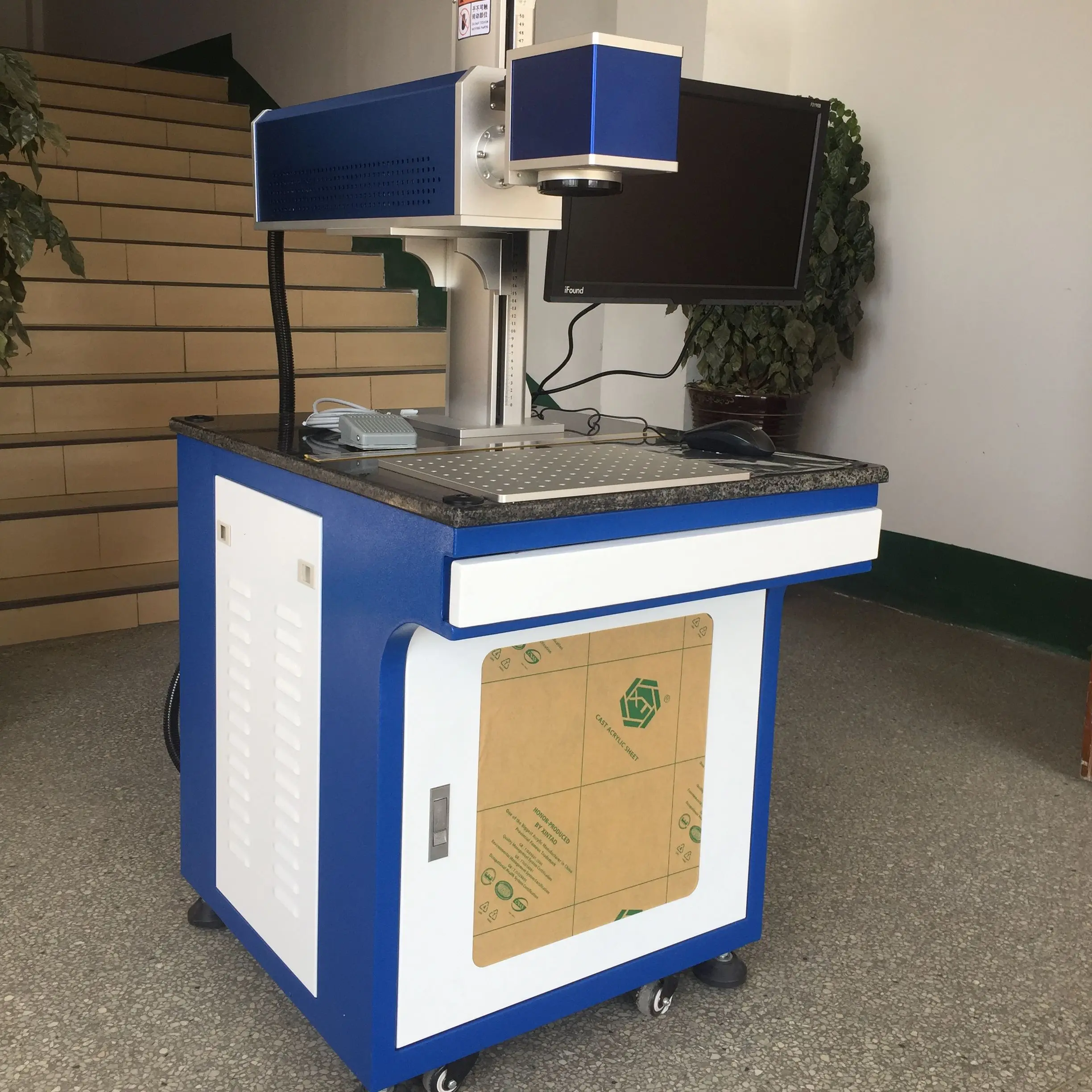 Лидер продаж оптоволоконная лазерная маркировочная машина 20 Вт 30 50 100 источник