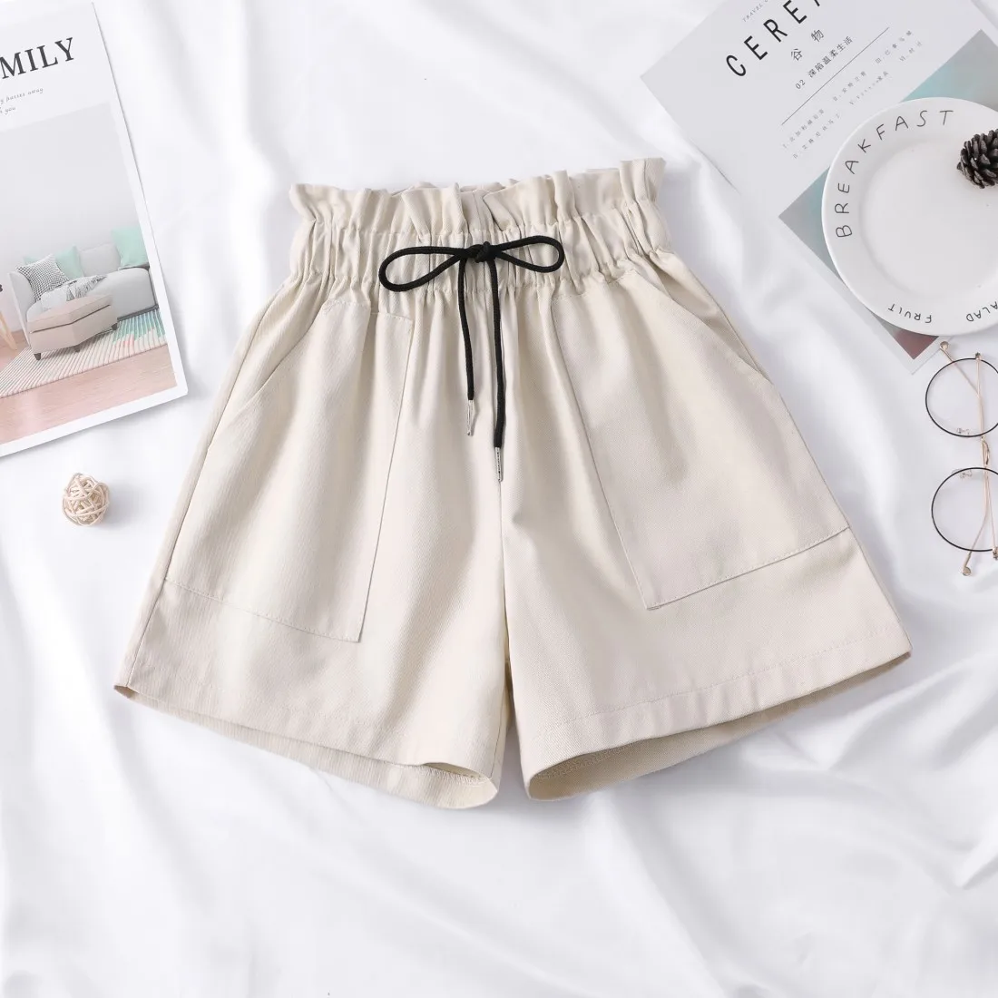 Модные женские эластичные шорты с поясом и высокой талией на лето осень 2020