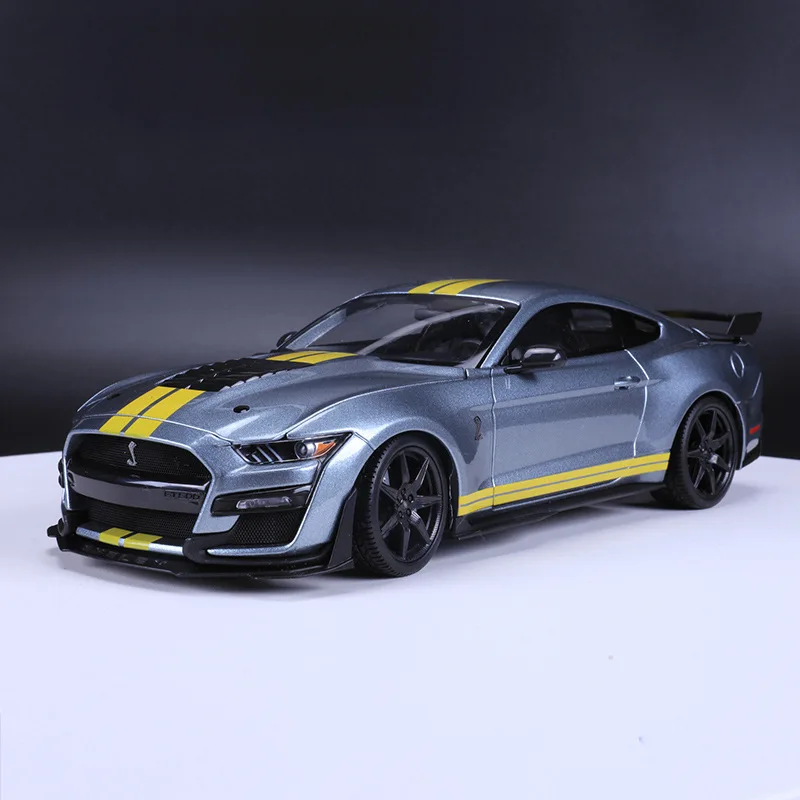 

Модель автомобиля из сплава под давлением Mustang 1/18, модель модели автомобиля Ford Mustang, модель спортивного автомобиля, орнамент